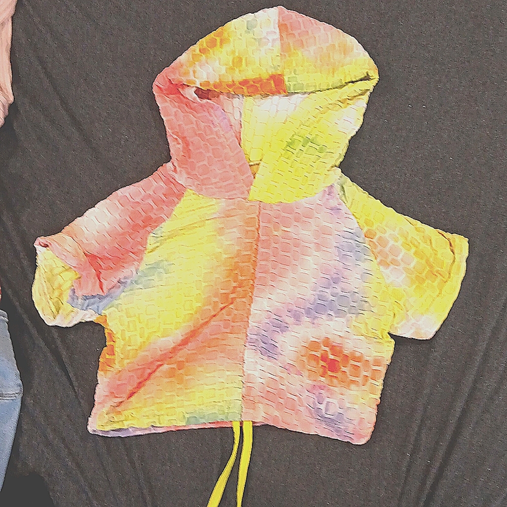 The dye cropped hoodie for rainbow small